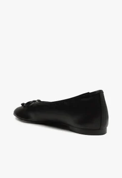 Schutz Arissa Leather Ballet Flat