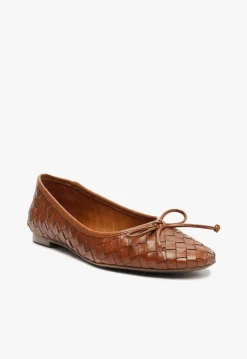 Schutz Arissa Leather Ballet Flat