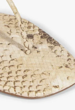 Schutz Elsha Flat Sandal