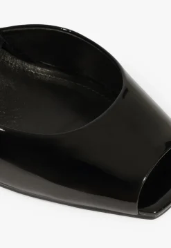 Schutz Estella Patent Pump