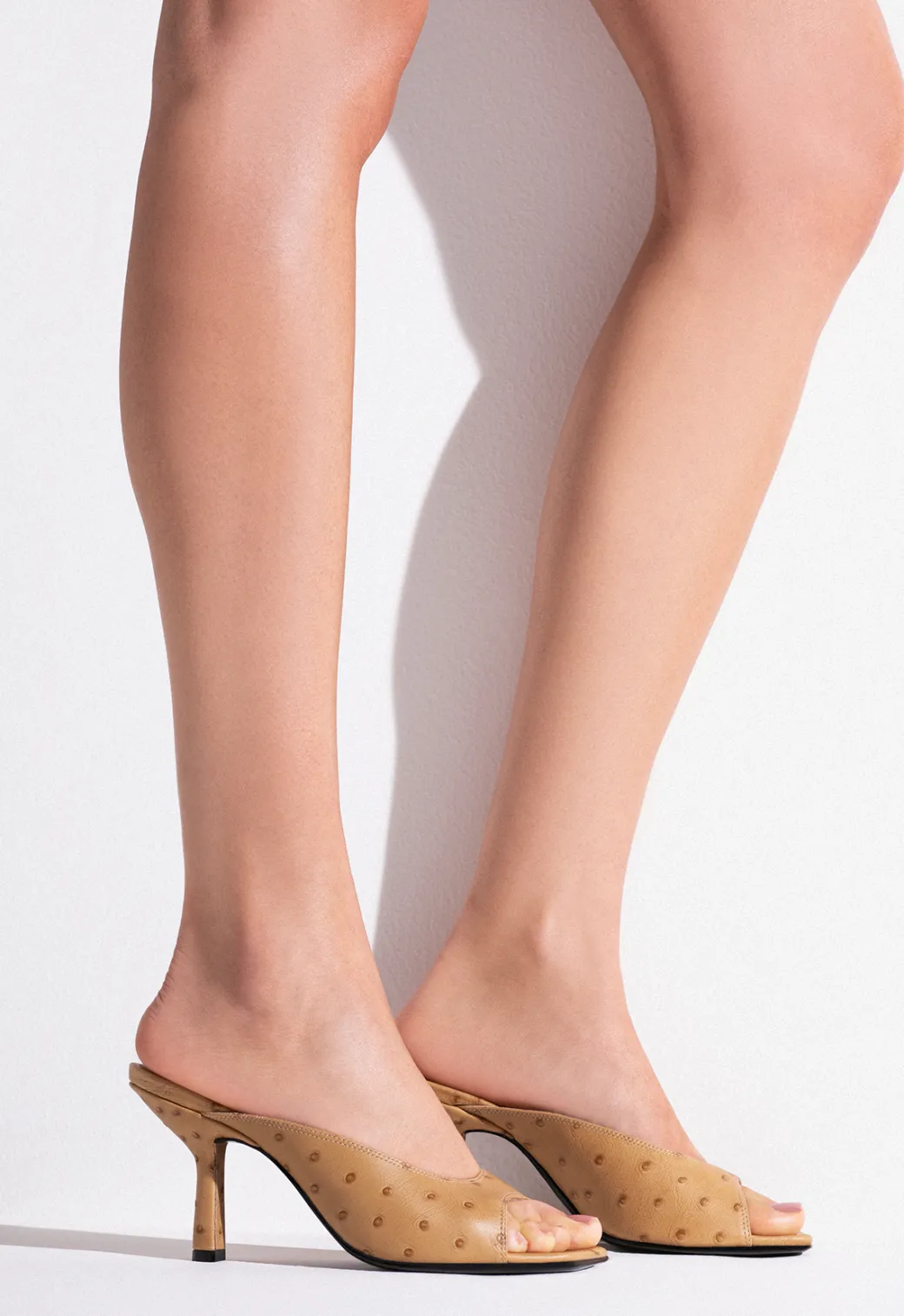 Schutz Finley Leather Sandal