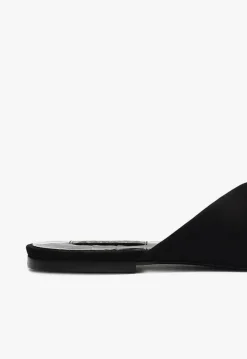 Schutz Jodie Leather Flat Sandal