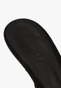 Schutz Julie Suede Pump