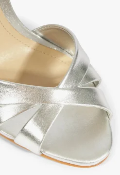 Schutz Keefa Block Sandal