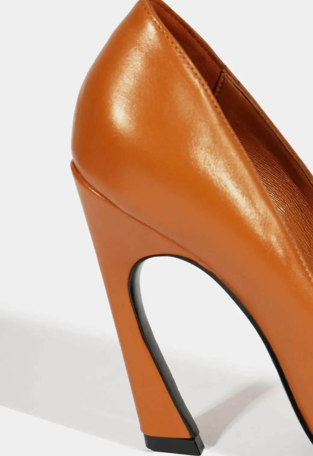 Schutz Lexi High Sculptural Pump