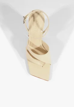 Schutz Madeline Sandal