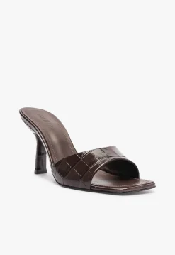 Schutz Posseni Leather Sandal